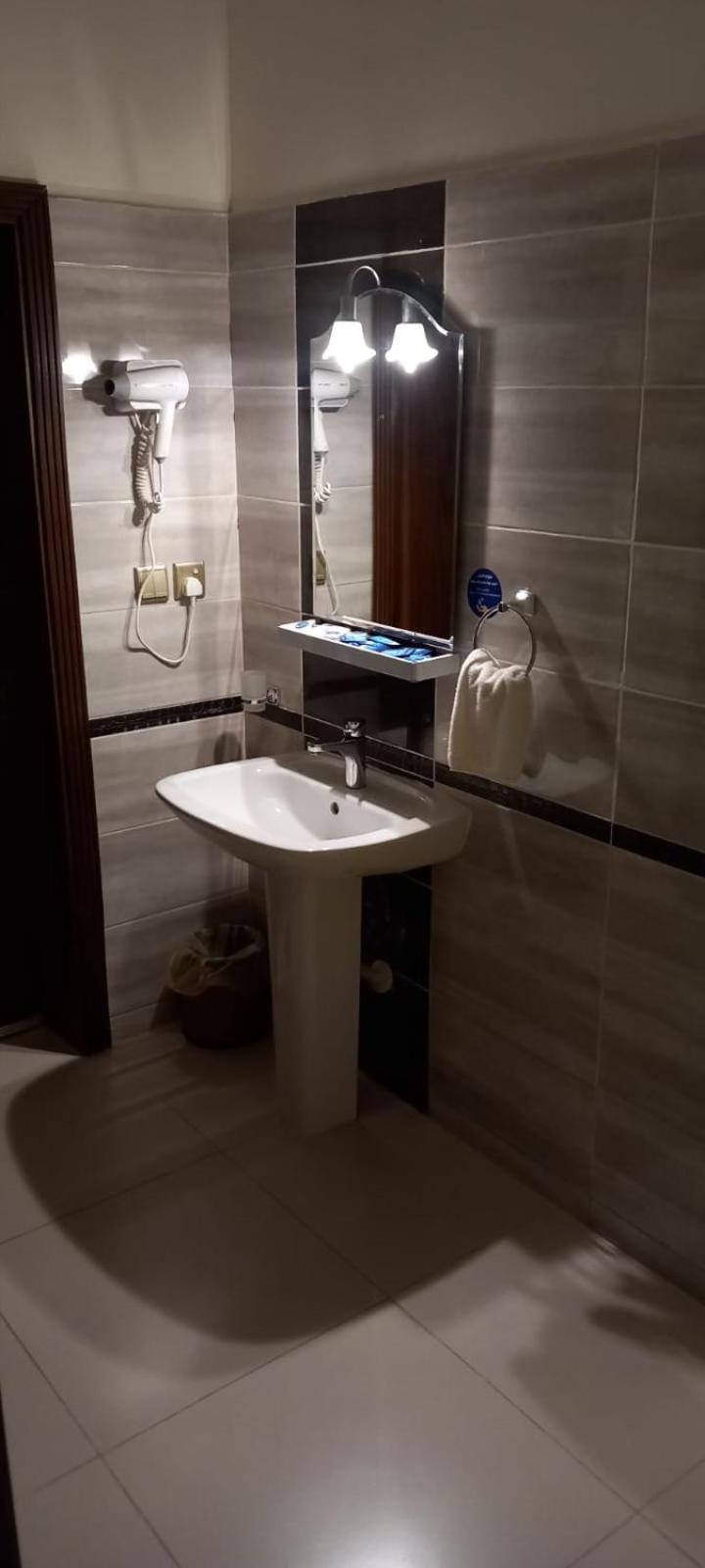 Newhome البيت الجديد Yanbu Exterior foto